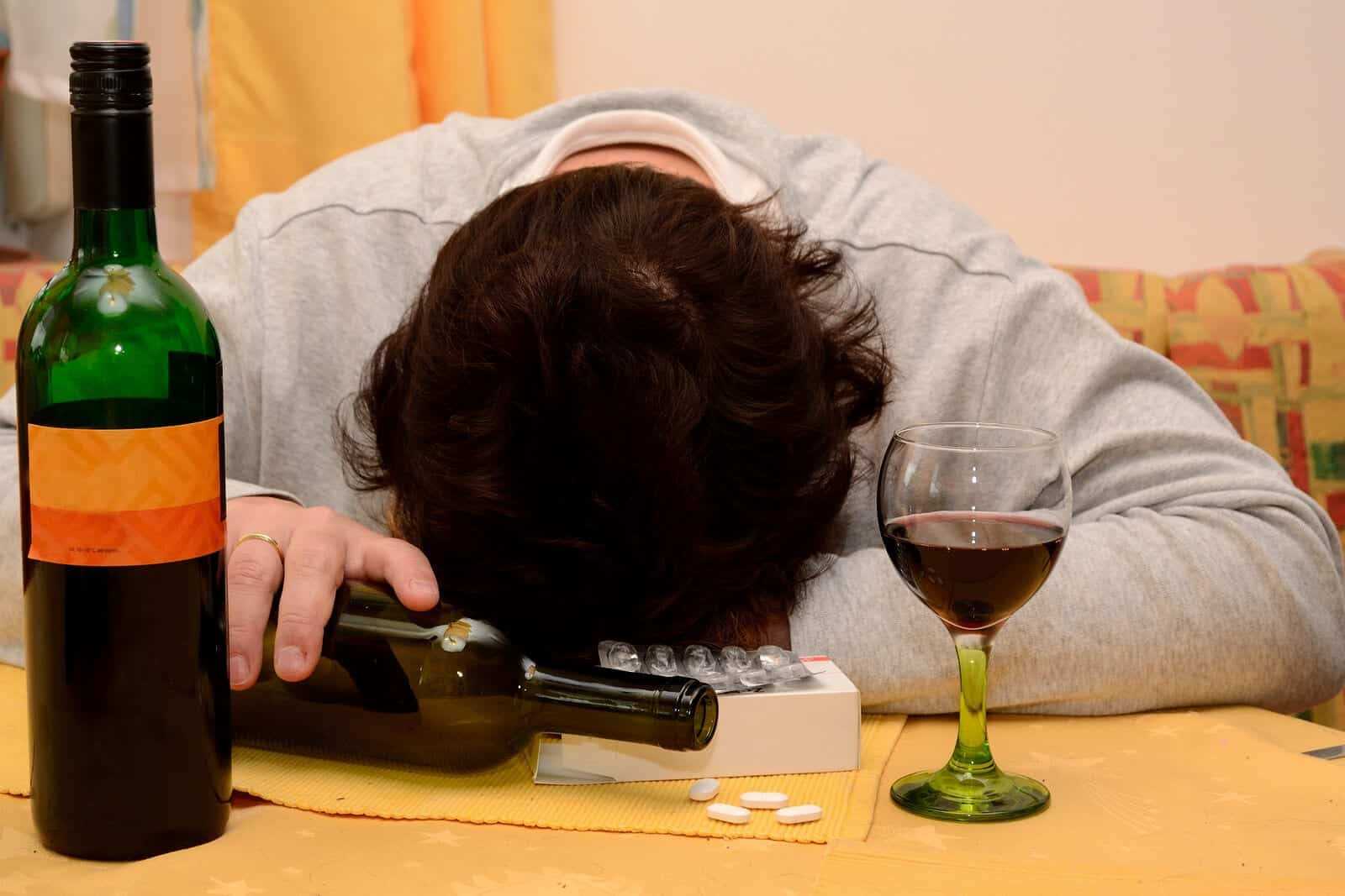 What Do Medical Experts Say About Red Wine?